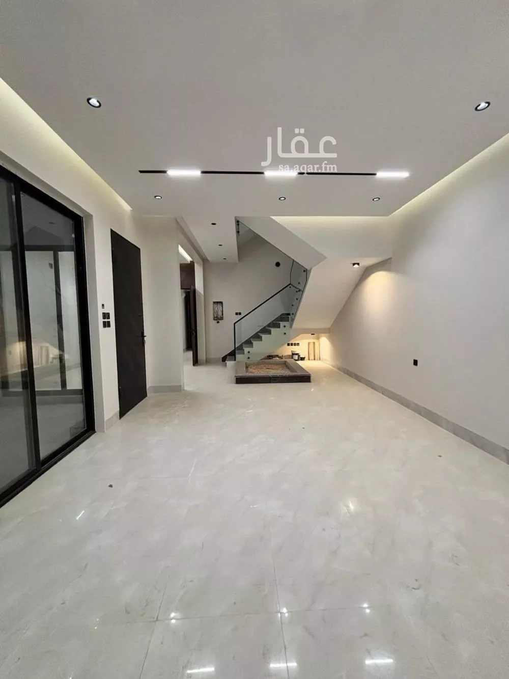 5 bedroom villa in Al Mahdiyyah 10