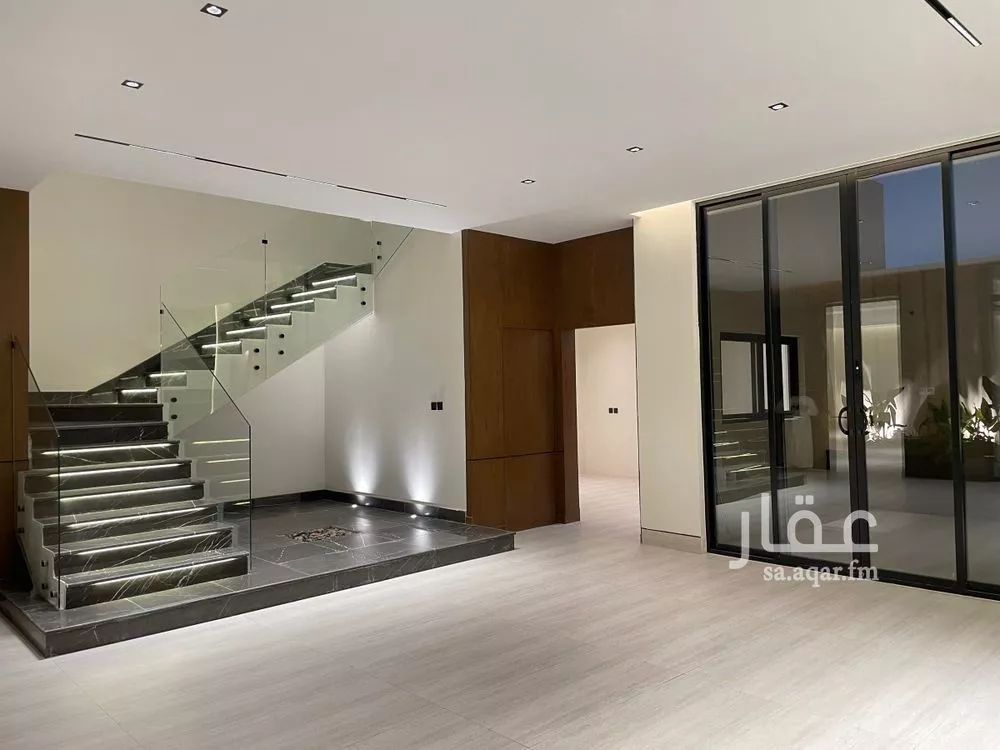 6 bedroom villa in Al Mahdiyyah 11