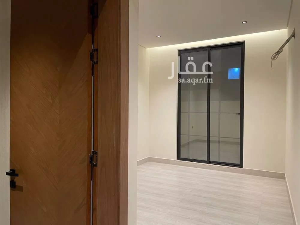 6 bedroom villa in Al Mahdiyyah 4