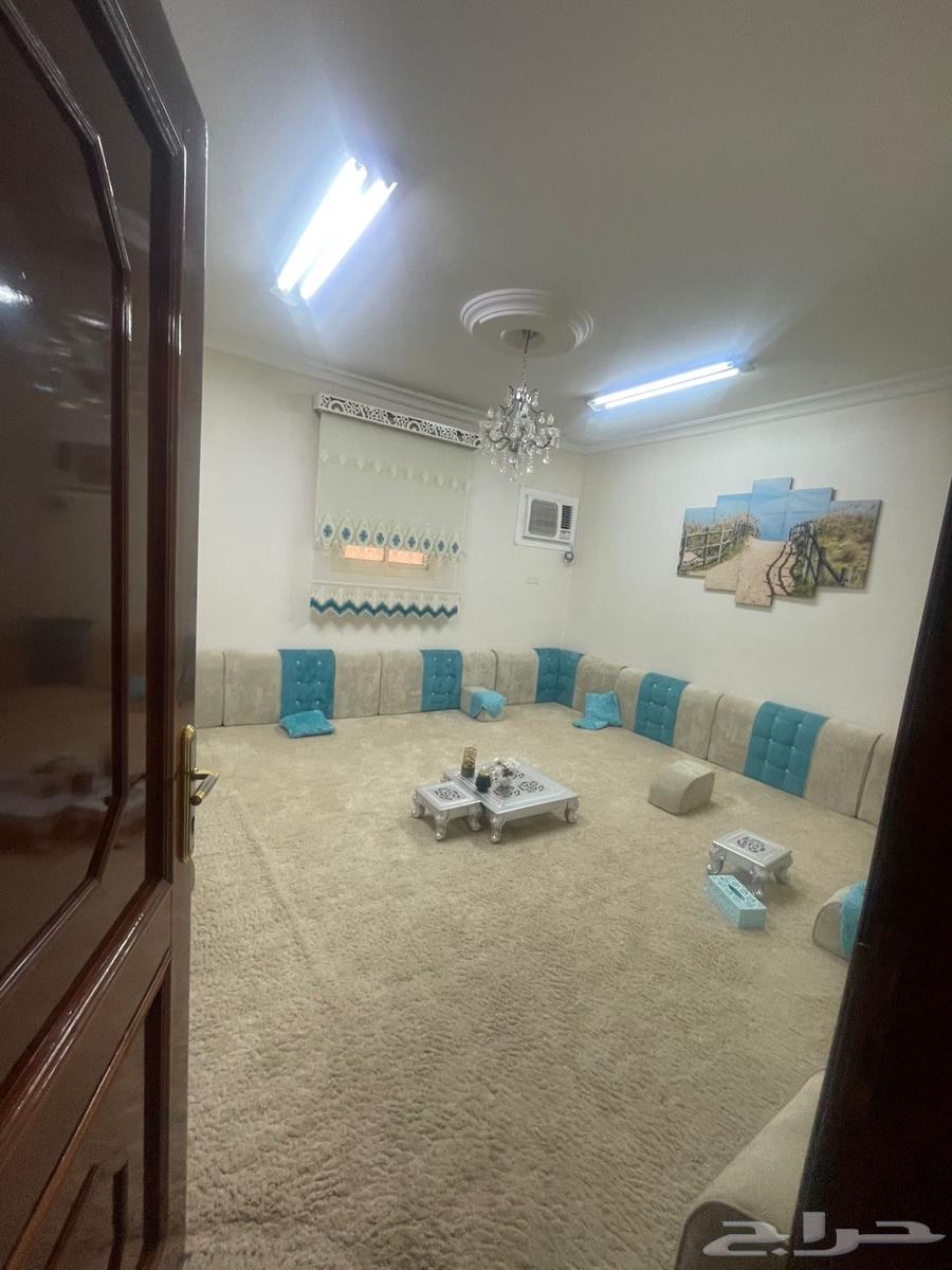 شقة في الدفاع