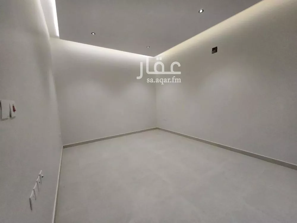 5 bedroom villa in Okaz 15