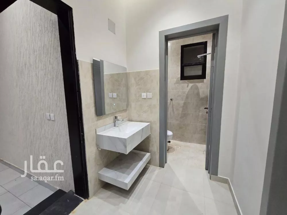 5 bedroom villa in Okaz 8
