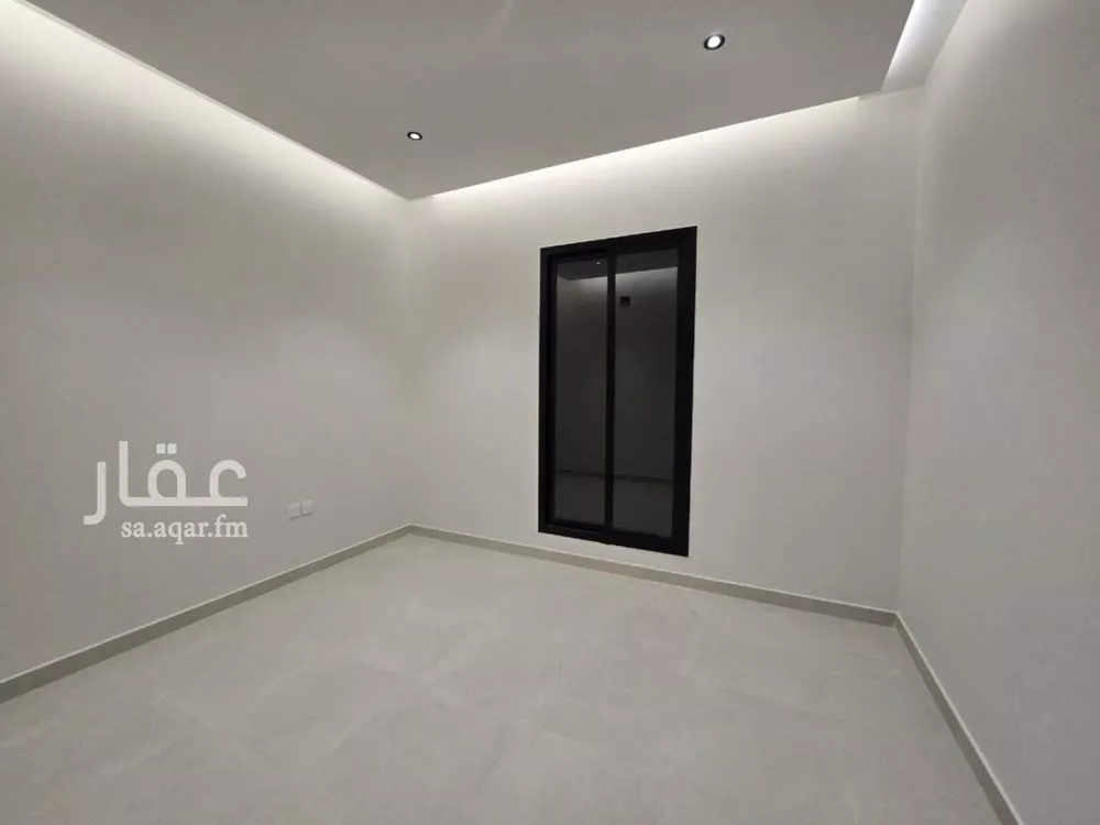 5 bedroom villa in Okaz 9
