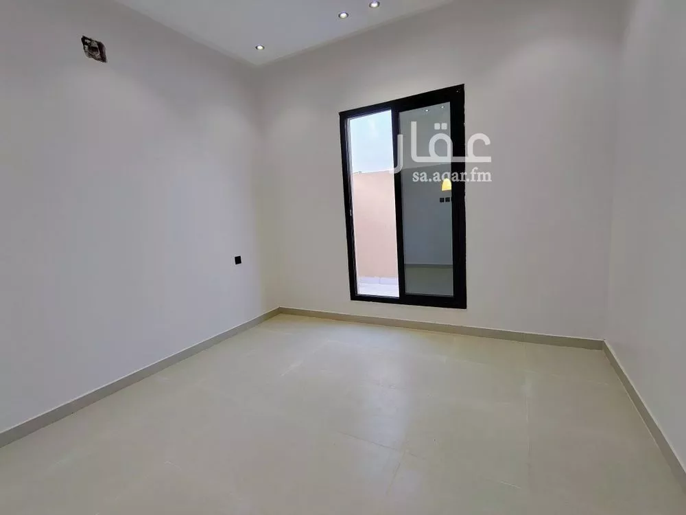 6 bedroom villa in Okaz 3
