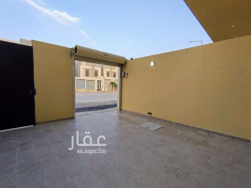 6 bedroom villa in Okaz 8