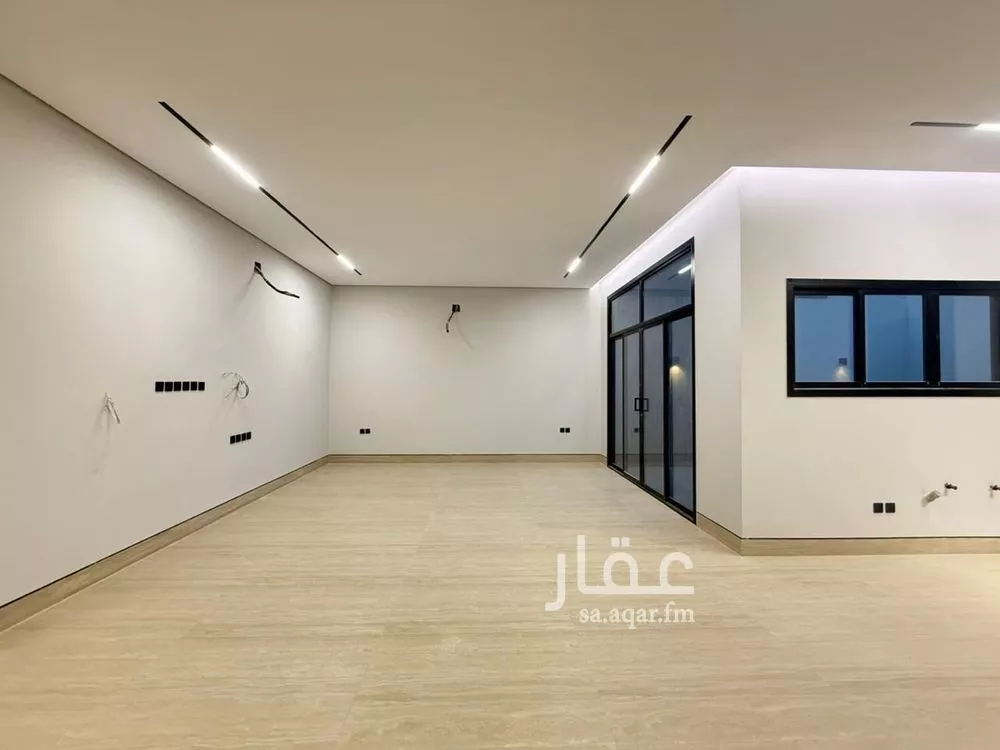 5 bedroom villa in Al Mahdiyyah 20