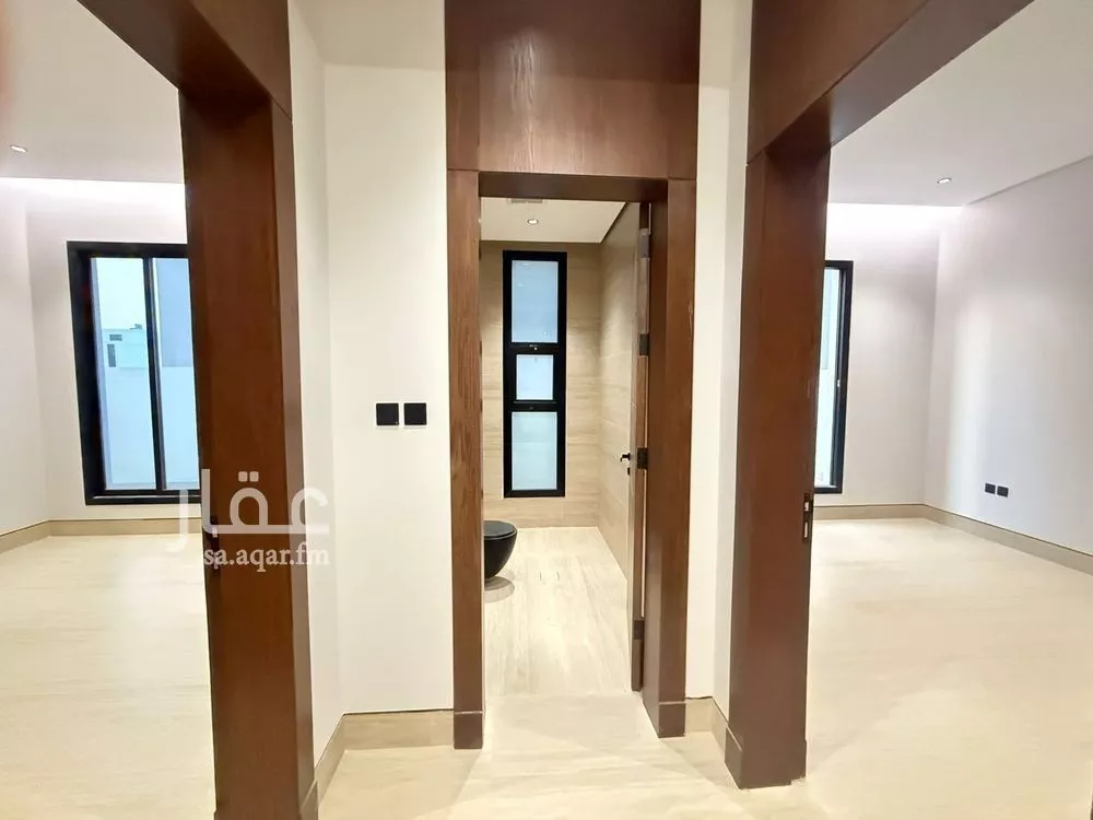 5 bedroom villa in Al Mahdiyyah 6