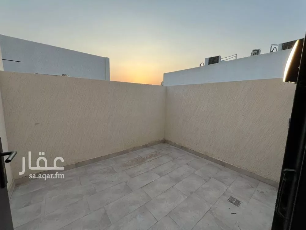 5 bedroom villa in Al Mahdiyyah 12