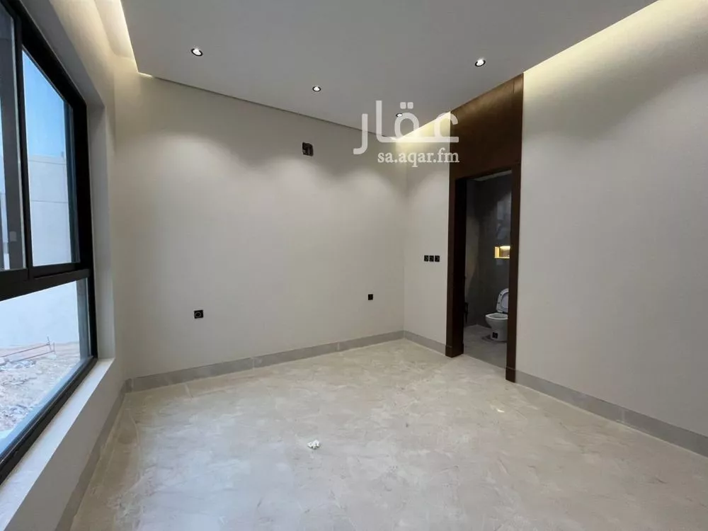 5 bedroom villa in Al Mahdiyyah 18