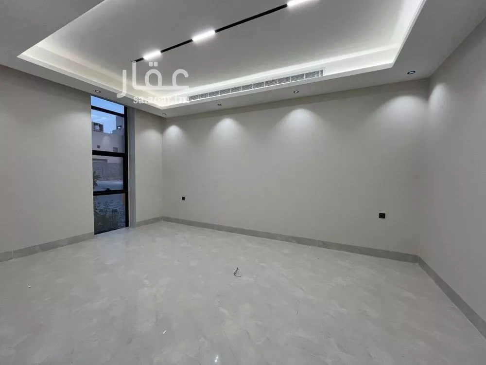 5 bedroom villa in Al Mahdiyyah 19