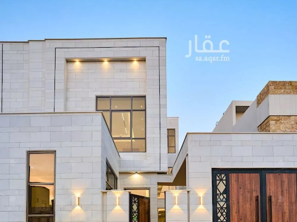 5 bedroom villa in Al Mahdiyyah 3