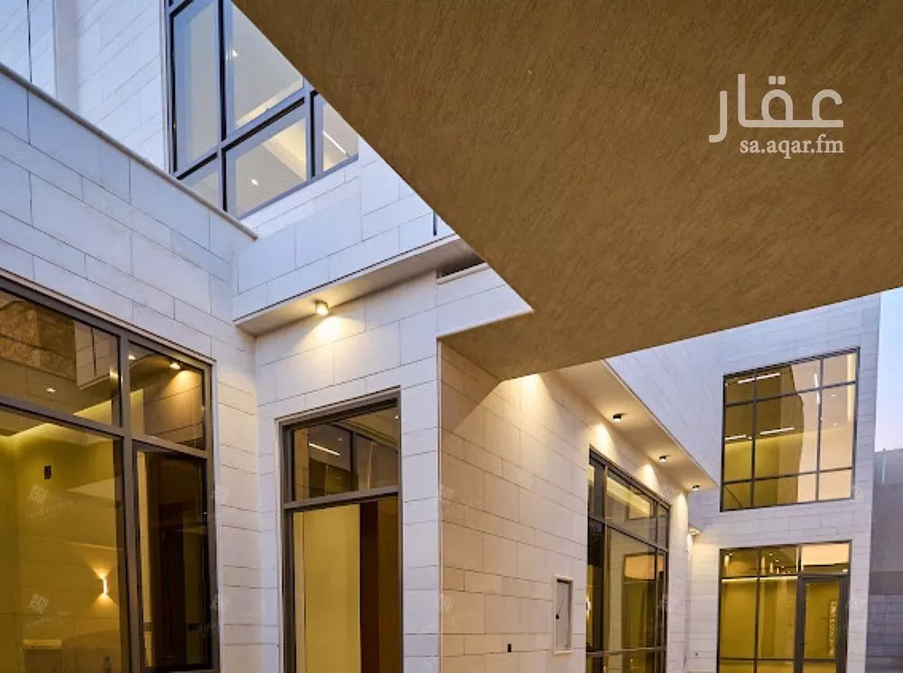 5 bedroom villa in Al Mahdiyyah 6