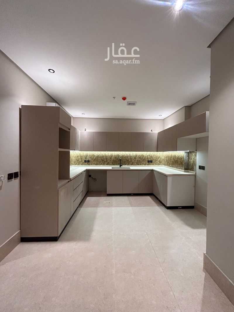 3 bedroom apartment in Dahiat King Fahd, Eastern Province 3