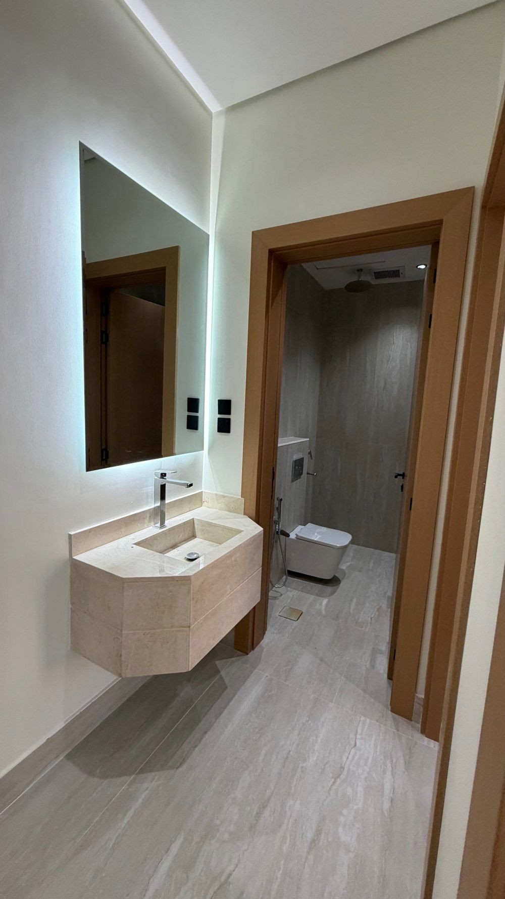 2 bedroom apartment in Dhahrat Laban, Riyadh 15
