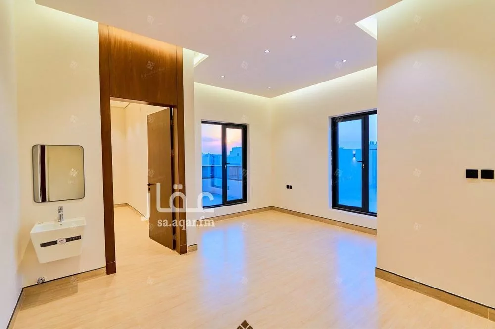 5 bedroom villa in Al Mahdiyyah 22