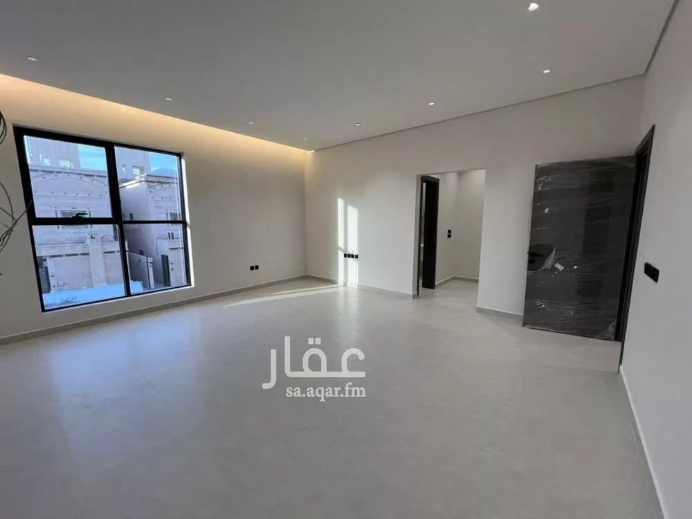 6 bedroom villa in Dhahrat Laban 13