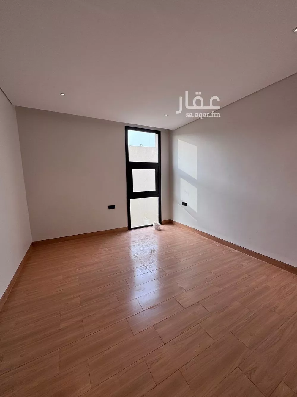 فيلا 6 غرف في المهدية 24