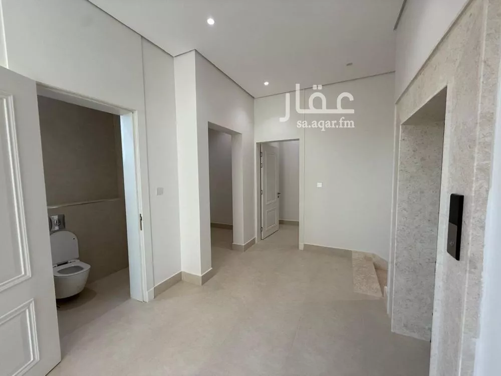 6 bedroom villa in Al Mahdiyyah 17