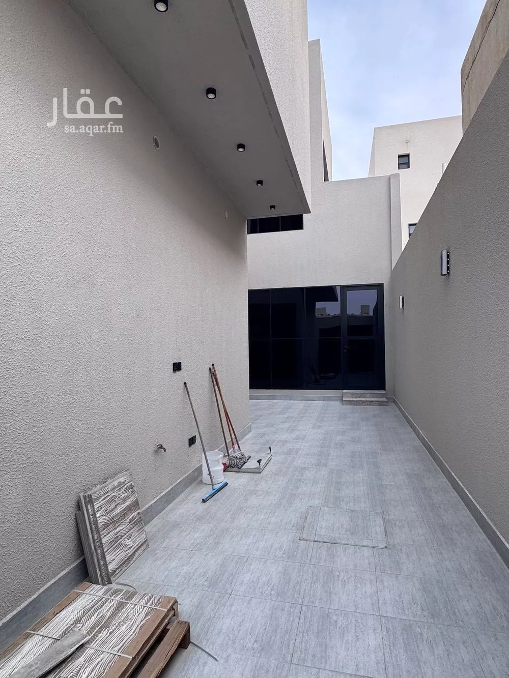 فيلا 6 غرف في المهدية 7