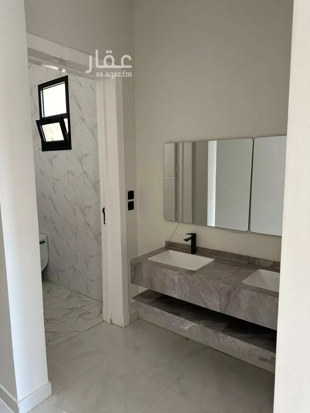 5 bedroom apartment in Dhahrat Laban 7