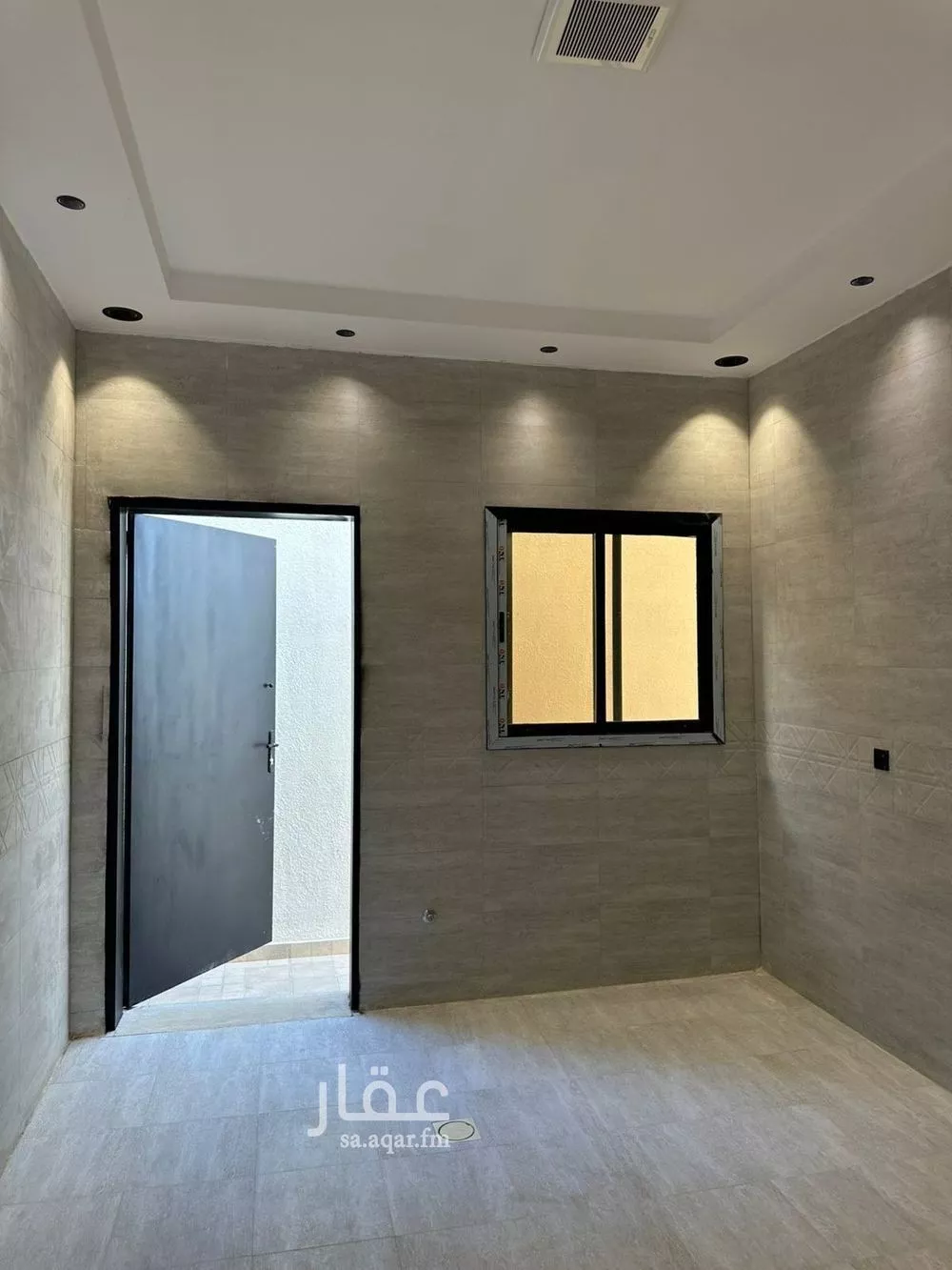 5 bedroom apartment in Dhahrat Laban 10