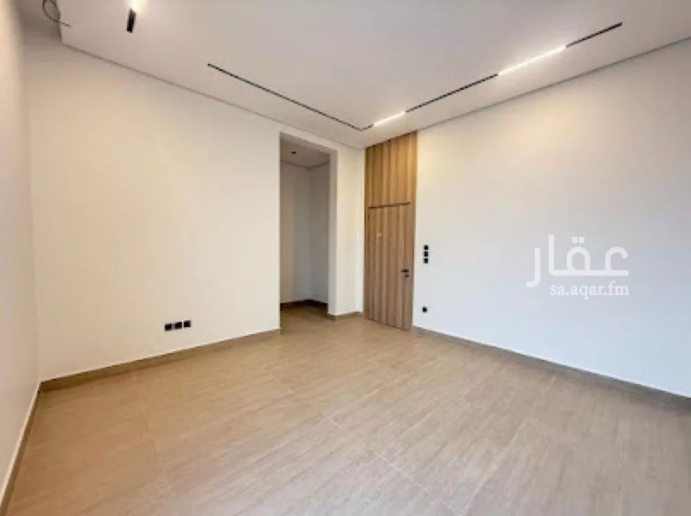 5 bedroom villa in Al Mahdiyyah 26
