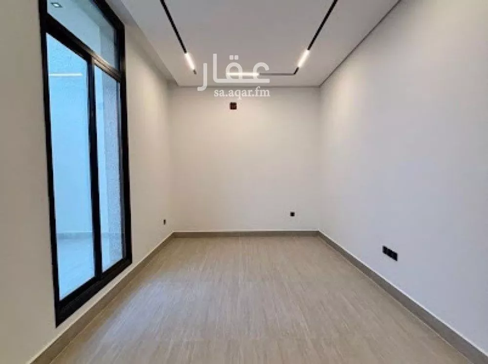 5 bedroom villa in Al Mahdiyyah 8