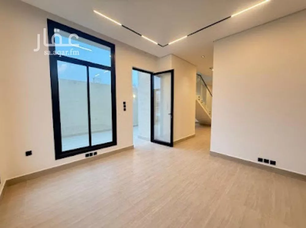 5 bedroom villa in Al Mahdiyyah 9