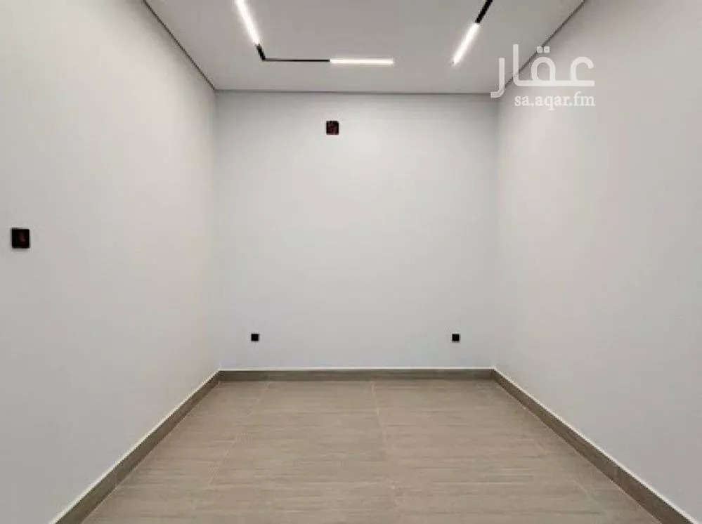 5 bedroom villa in Al Mahdiyyah 10