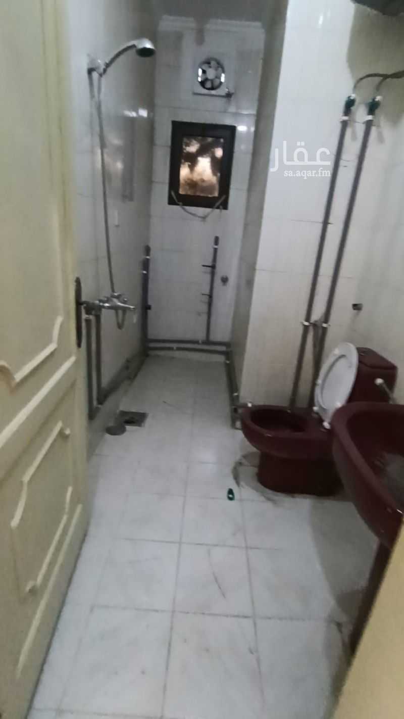 2 bedroom apartment in Al Aziziyah, Jeddah 11