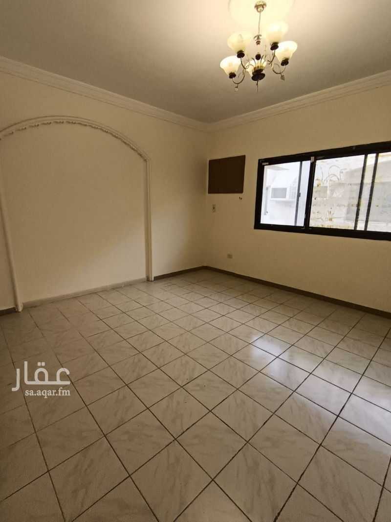 2 bedroom apartment in Al Aziziyah, Jeddah 12
