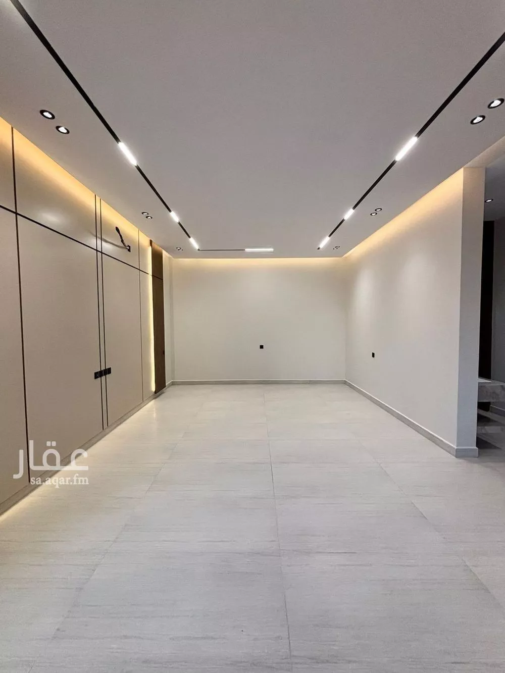 5 bedroom villa in Al Mahdiyyah 6