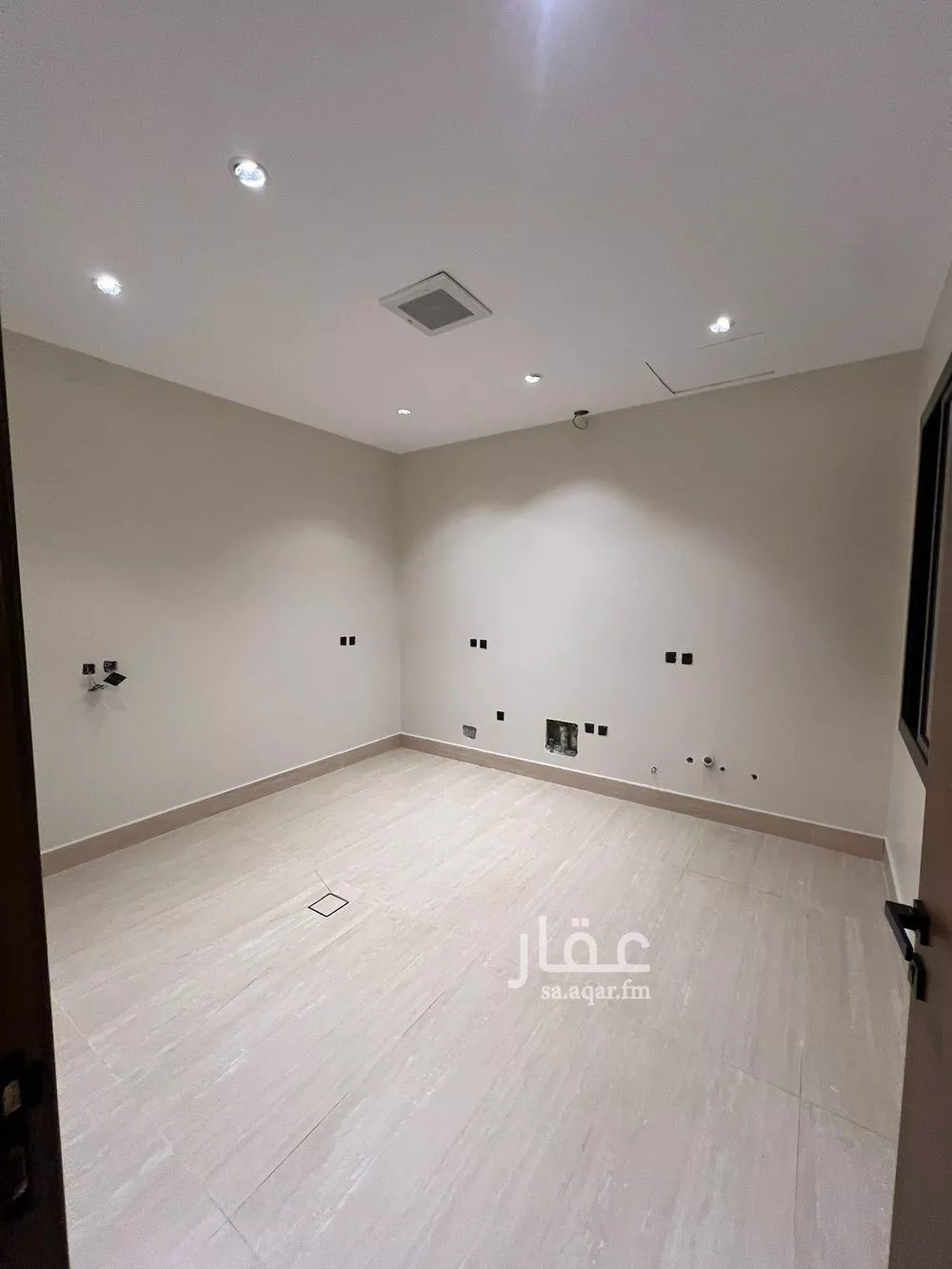 6 bedroom villa in Al Mahdiyyah 18