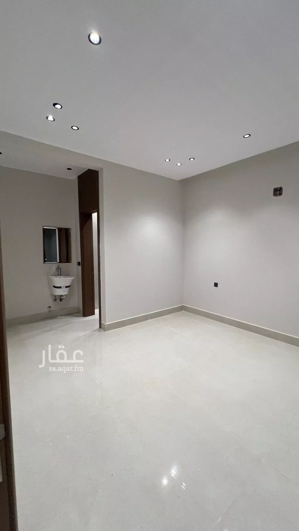6 bedroom villa in Al Mahdiyyah 21