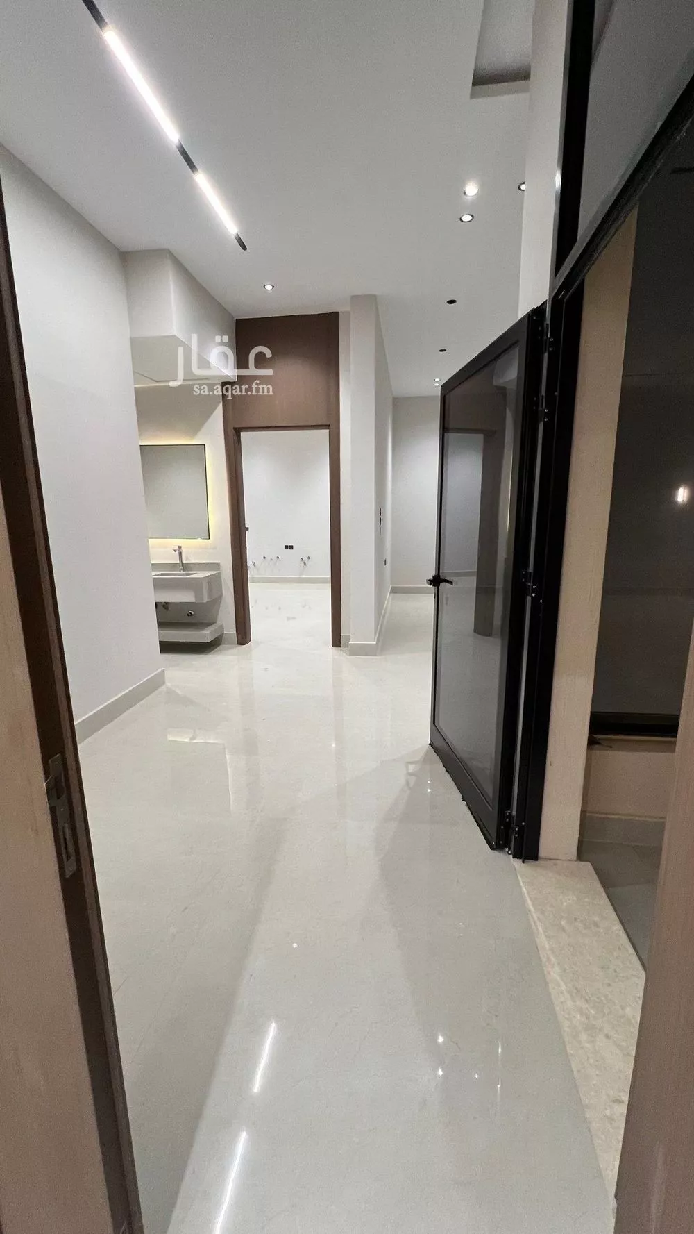 6 bedroom villa in Al Mahdiyyah 6