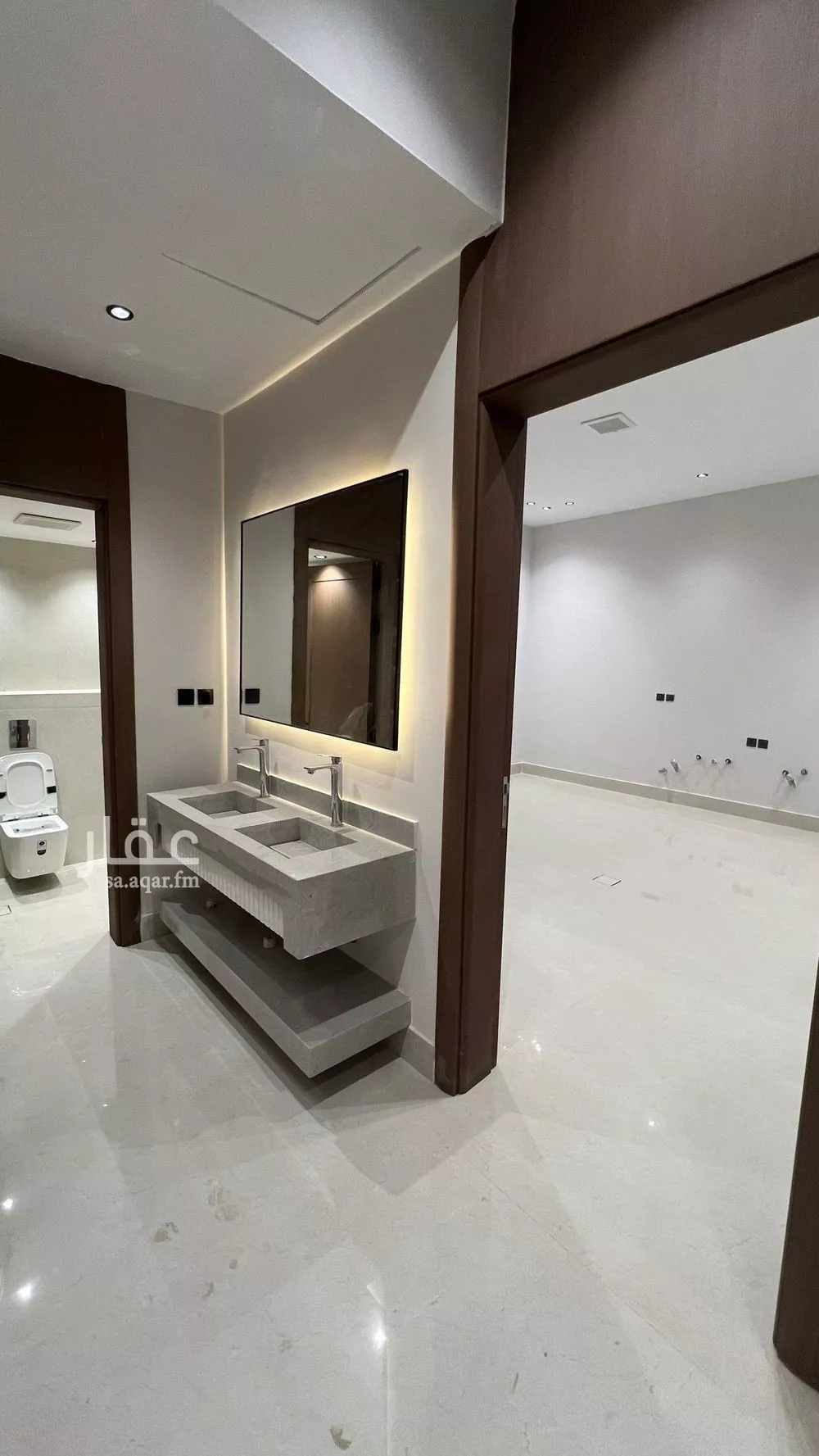 6 bedroom villa in Al Mahdiyyah 10