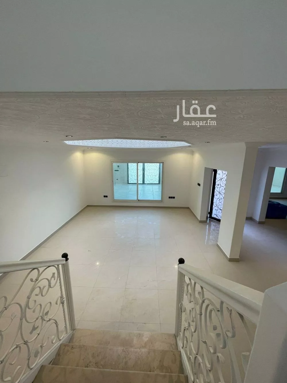 فيلا 4 غرف في المروج 13