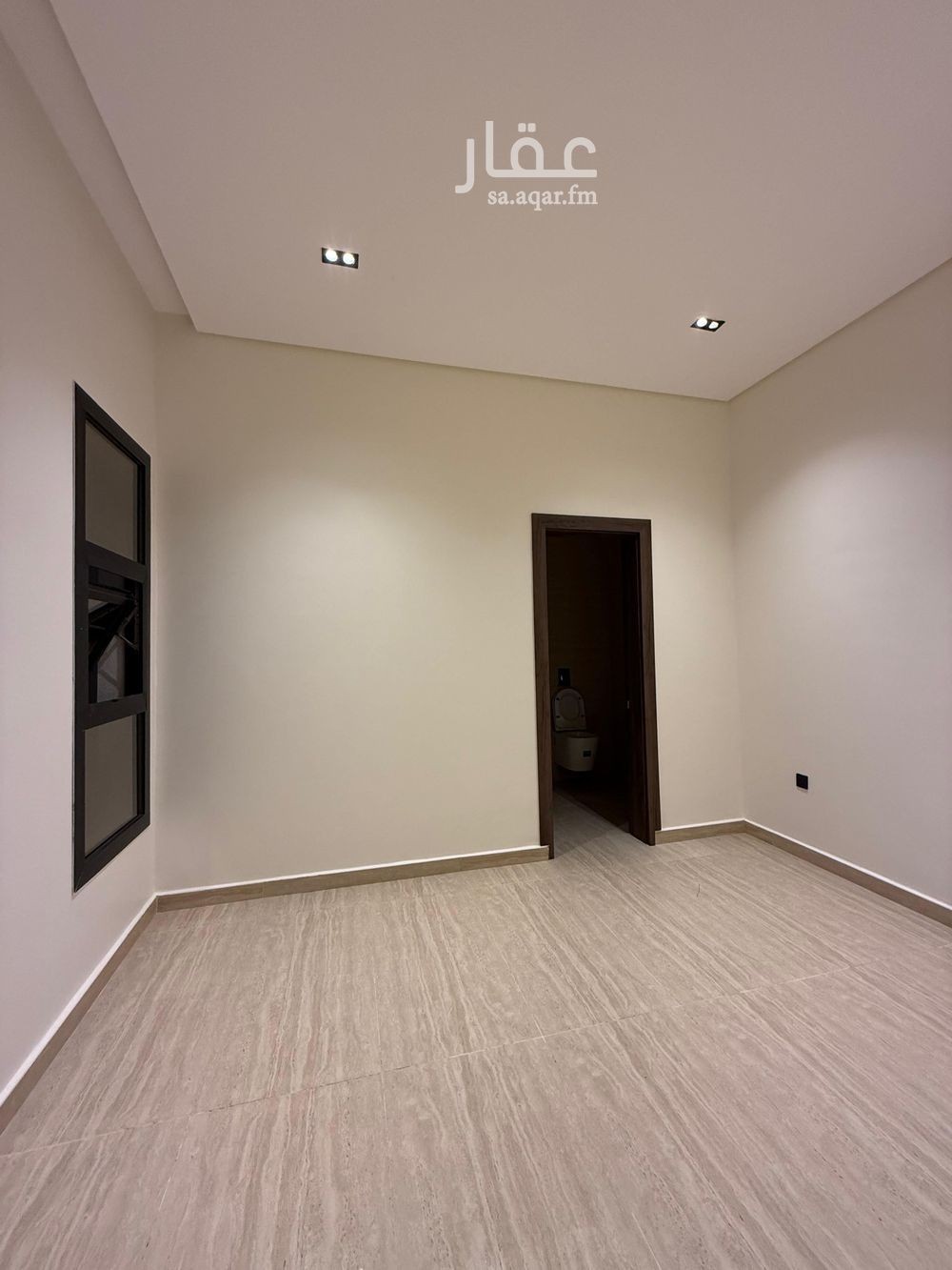 3 bedroom villa in As Suwaidi Al Gharabi, Riyadh 2