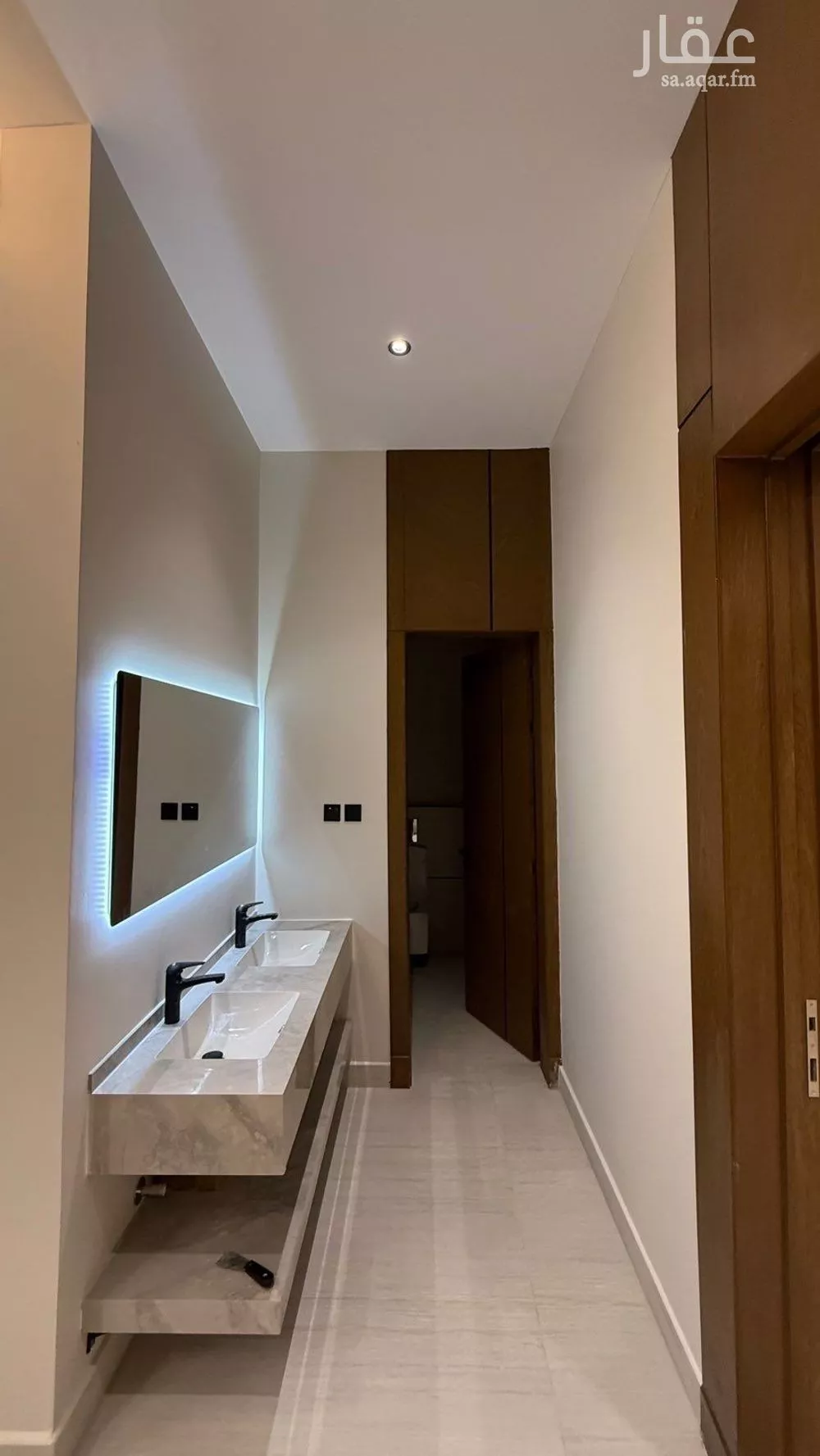 6 bedroom villa in Al Mahdiyyah 8