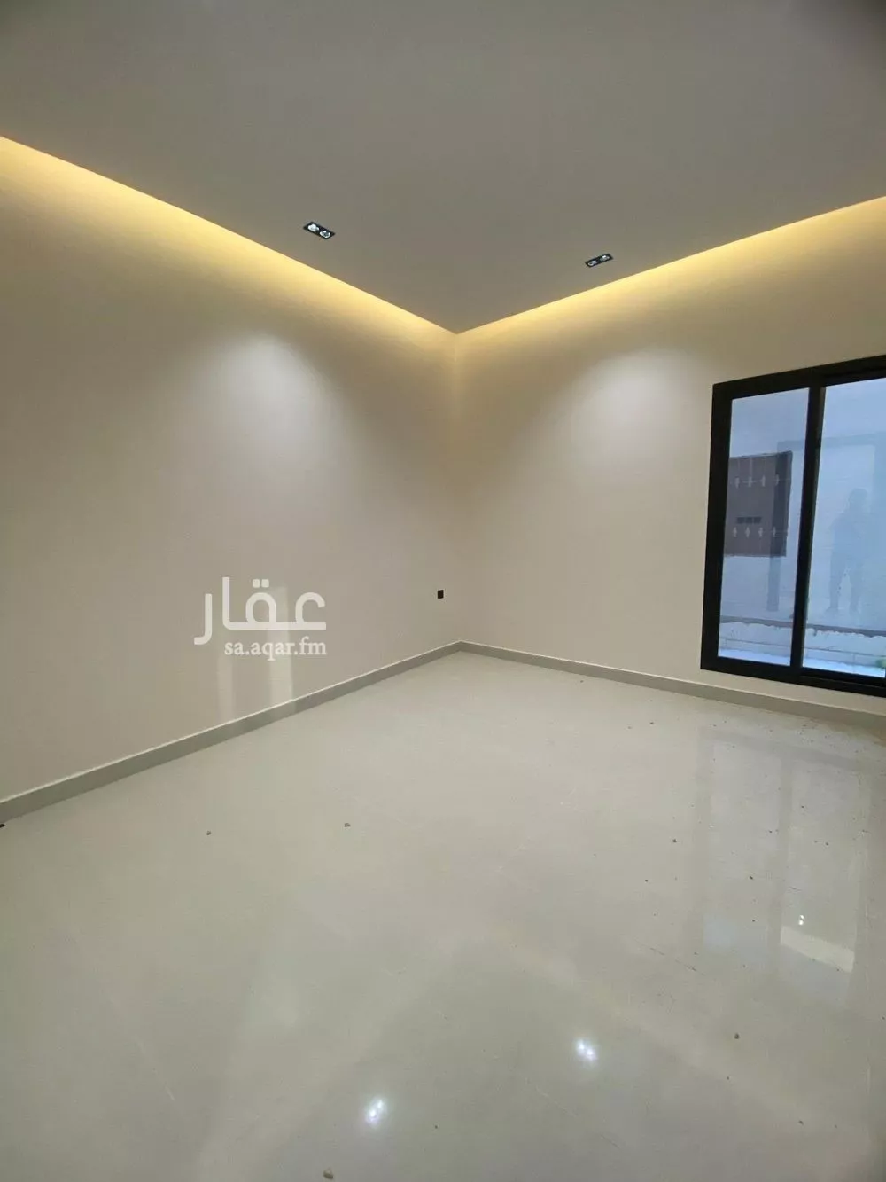 فيلا 5 غرف في طويق 14