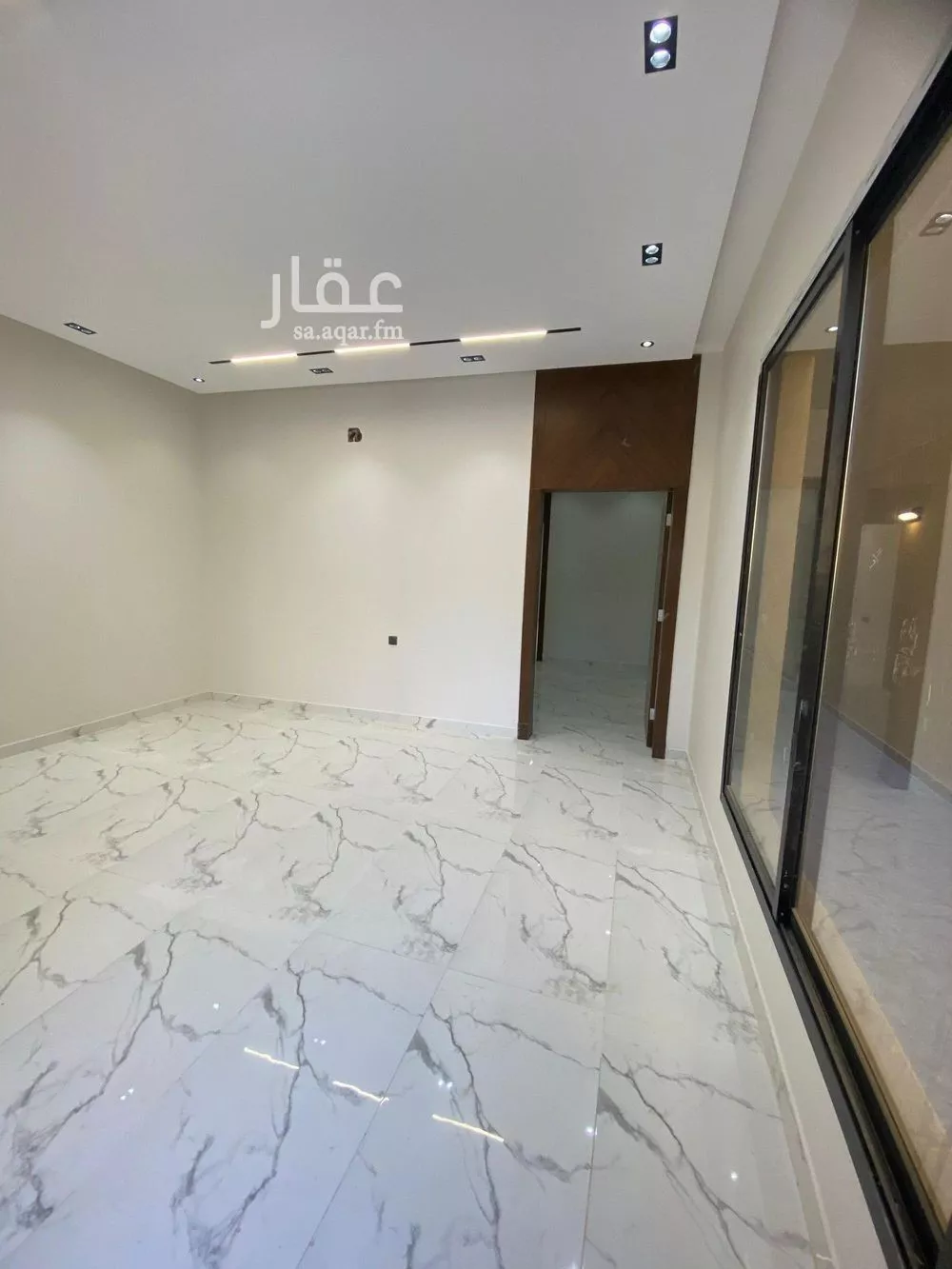 فيلا 5 غرف في طويق 15