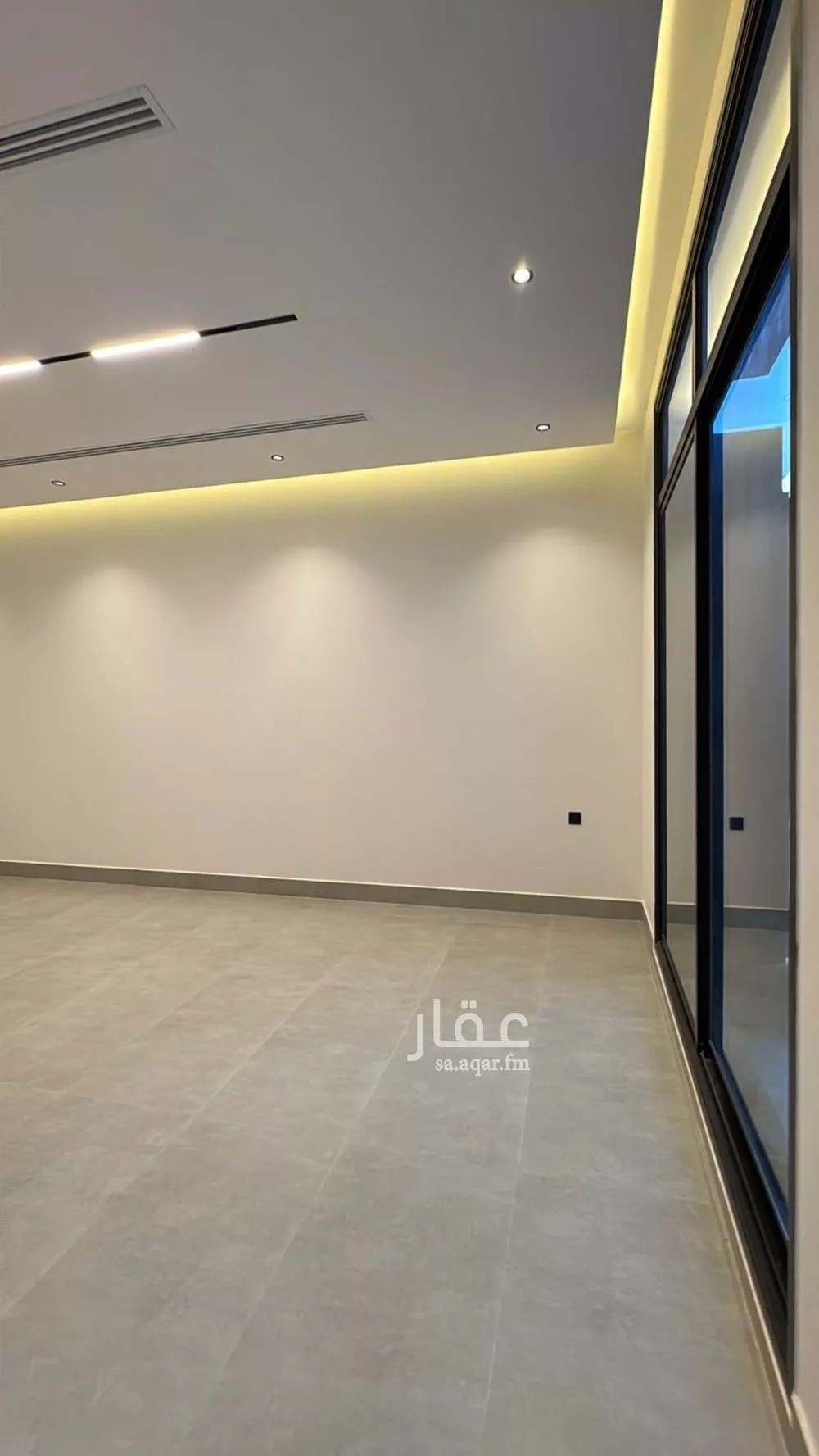 4 bedroom villa in Al Aridh 8