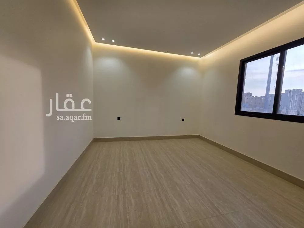 6 bedroom villa in Dhahrat Laban 4