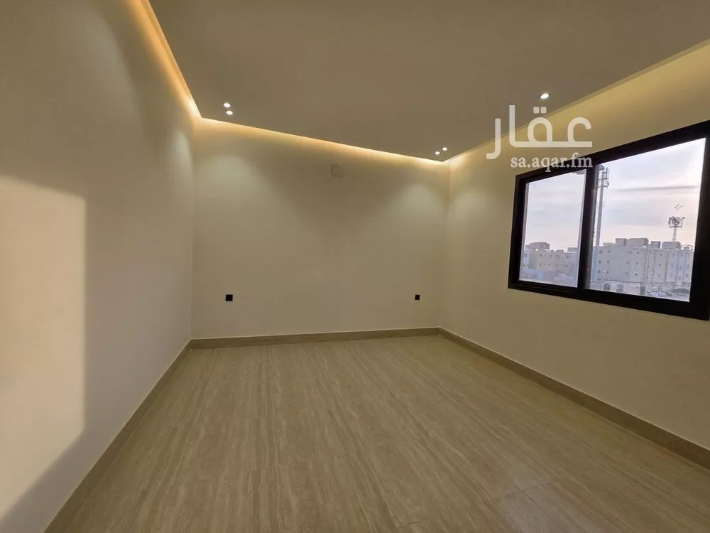 6 bedroom villa in Dhahrat Laban 5