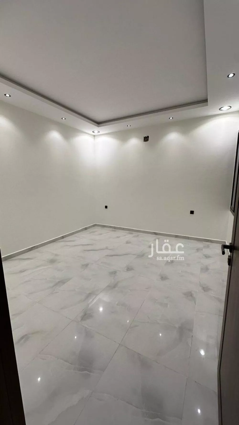 فيلا 5 غرف في ظهرة لبن 17