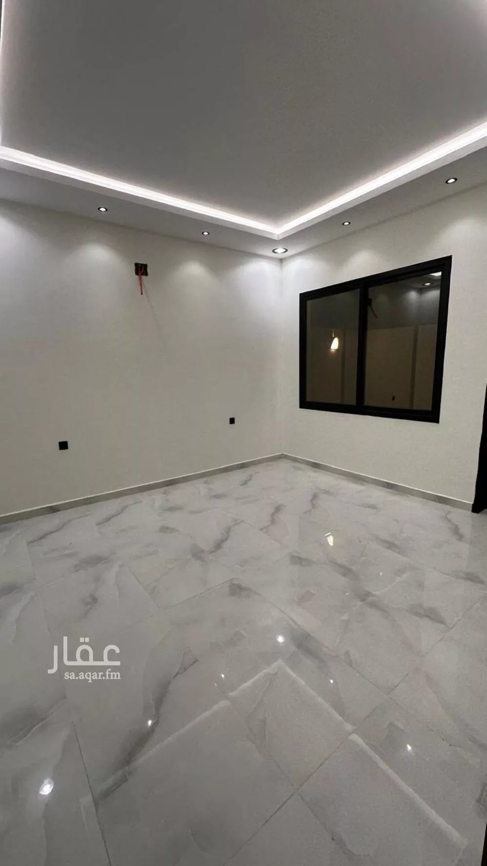 فيلا 5 غرف في ظهرة لبن 10