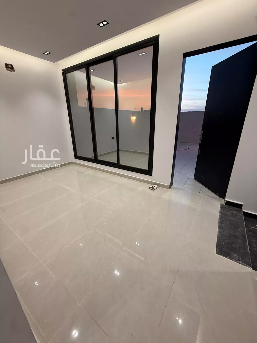 5 bedroom villa in Tuwaiq 14