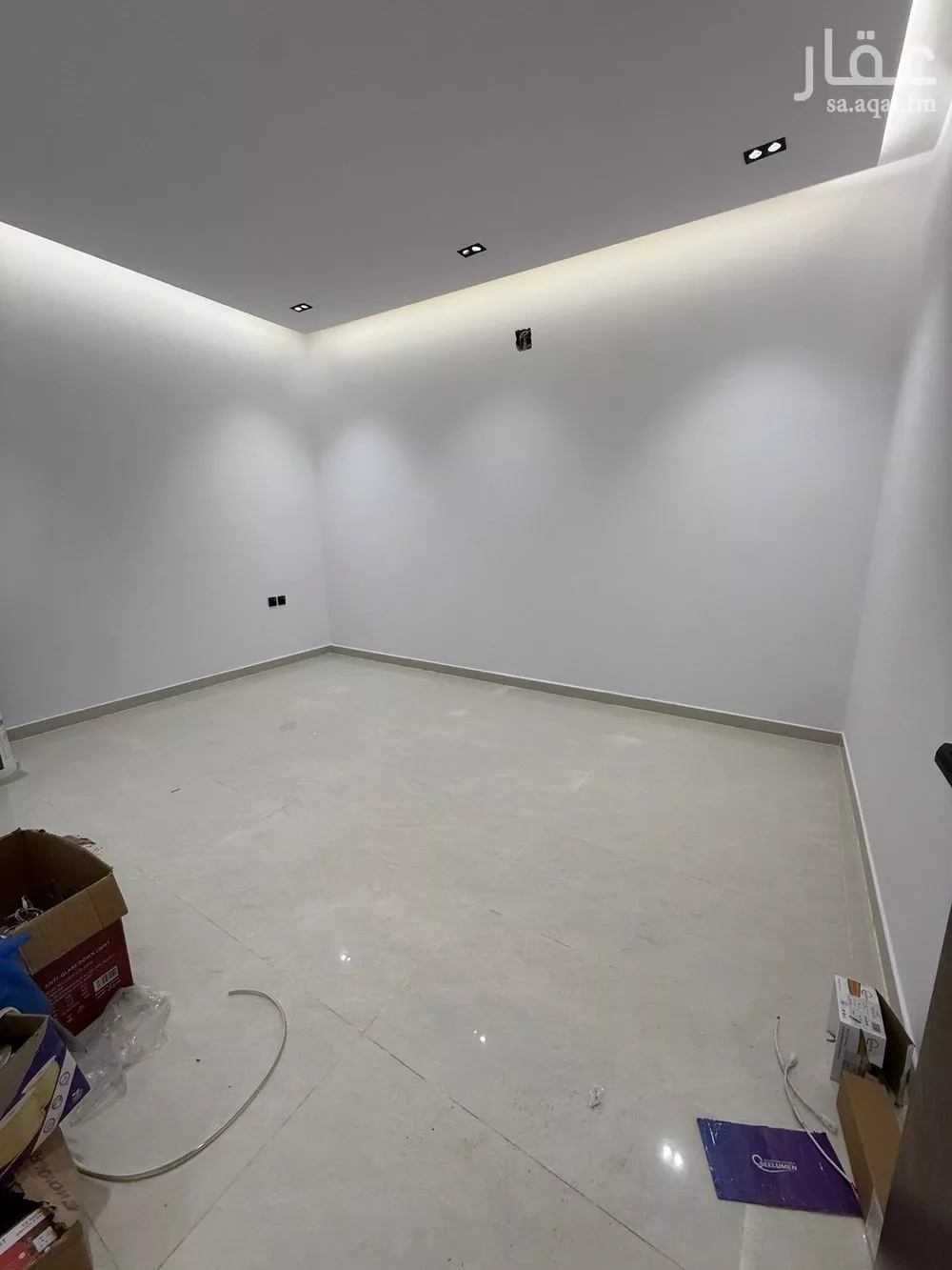 5 bedroom villa in Tuwaiq 8