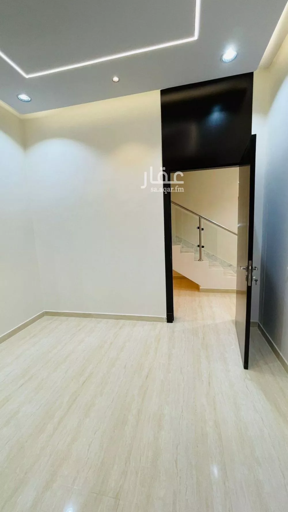 5 bedroom villa in Al Uraija Al Gharbiyah 2