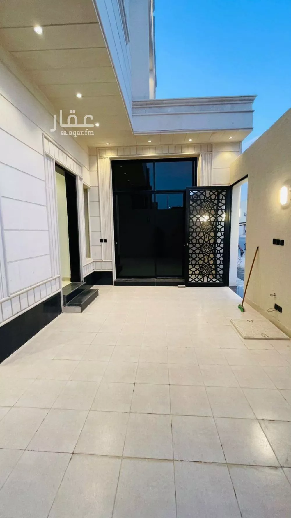 5 bedroom villa in Al Uraija Al Gharbiyah 3